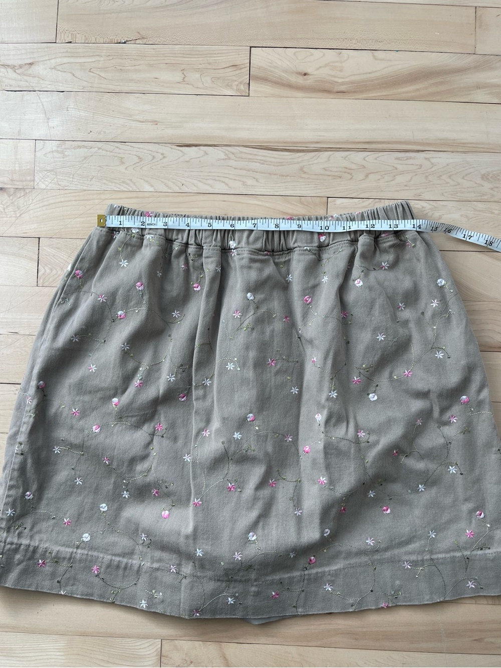 Floral Embroidered mini skirt skort - Picture 4 of 6